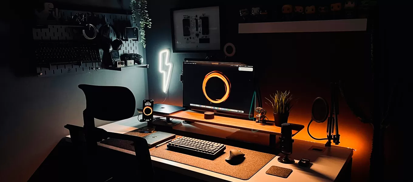 Enjoy a Creative Lifestyle with Our Bluetooth Speaker Lights