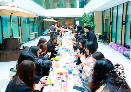 Onefire Celebrates International Women's Day with Creative and Joyful Activities at Guangzhou Headquarters