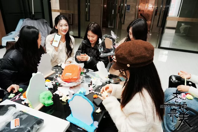 Onefire Celebrates International Women's Day with Creative and Joyful Activities at Guangzhou Headquarters Onefire Celebrates International Women's Day with Creative and Joyful Activities at Guangzhou Headquarters