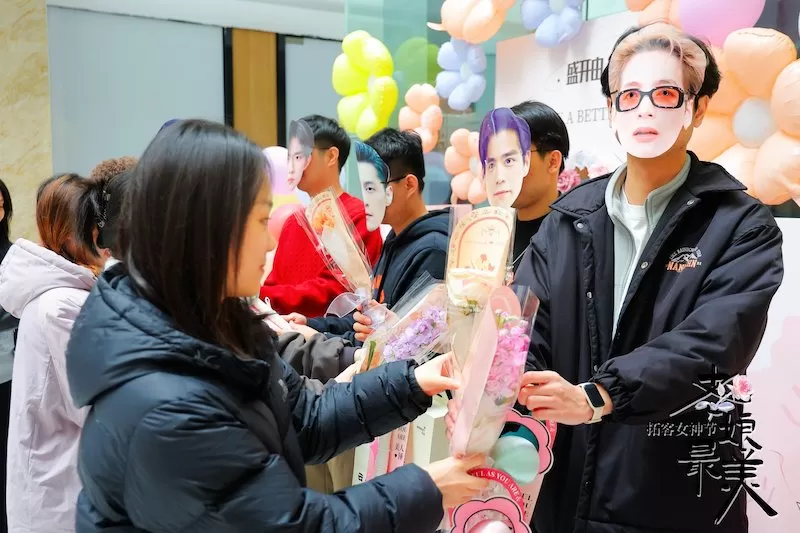Onefire Celebrates International Women's Day with Creative and Joyful Activities at Guangzhou Headquarters Onefire Celebrates International Women's Day with Creative and Joyful Activities at Guangzhou Headquarters