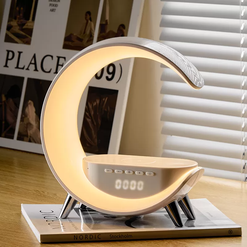 WH-J15 New Moon Wireless Charging Speaker (Big C)